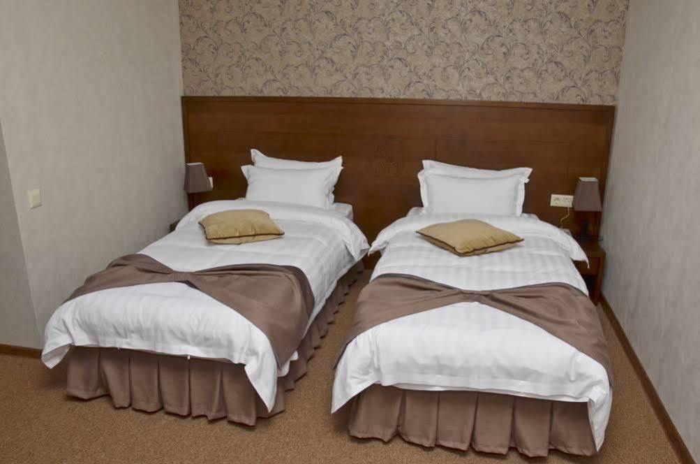 Old Metekhi Hotel ティビリシ エクステリア 写真